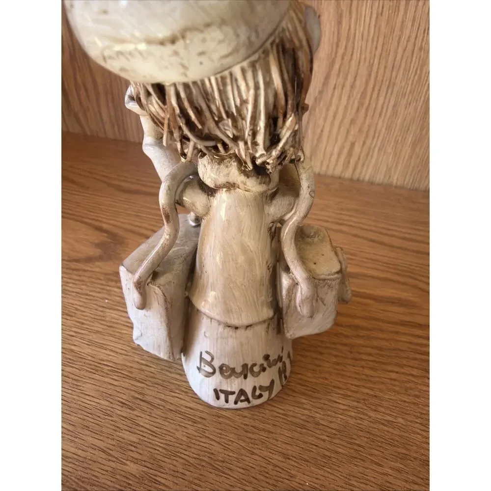 Italian Ceramic Photographer Figurine Signed Bencini 1987‎